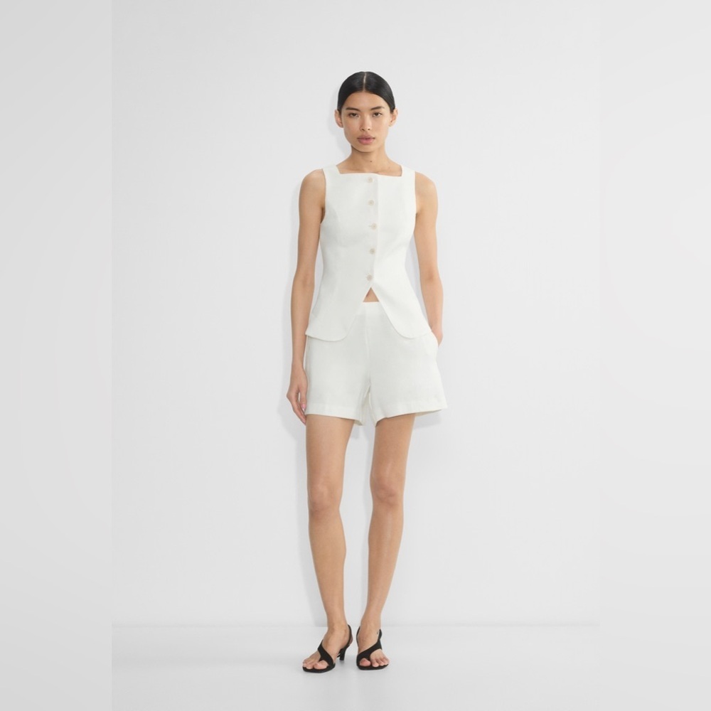 Aritzia Babaton Hepworth Linen Top